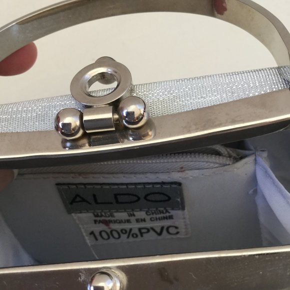 ALDO Small Silver Handbag Chain or Handle Prom Gala Formal 5" across x 4" - Picture 9 of 13